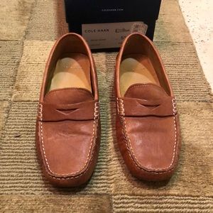 Cole Haan Womens leather loafers